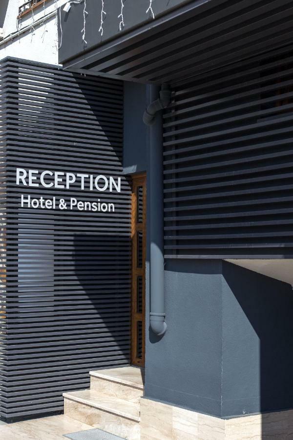 Hotel Bliss Сибиу Екстериор снимка